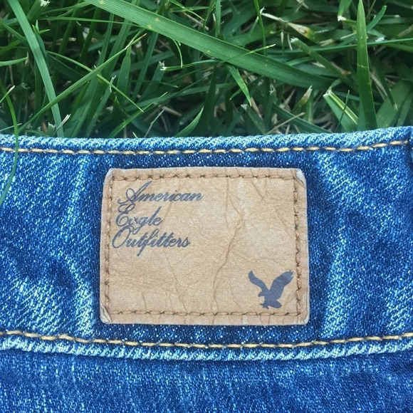 American Eagle Outfitters‎ Jean Shorts distressed - Picture 3 of 9